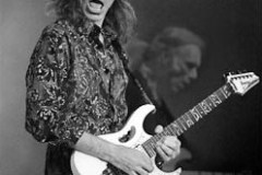 Steve Vai